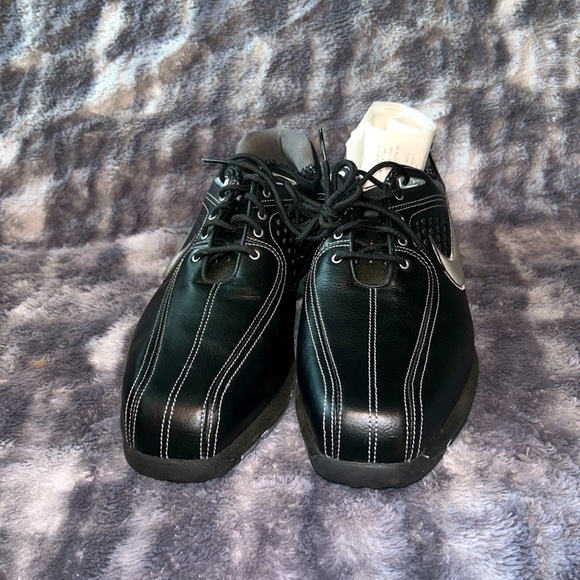 Men’s Nike Zoom Air Shoes - Picture 2 of 5